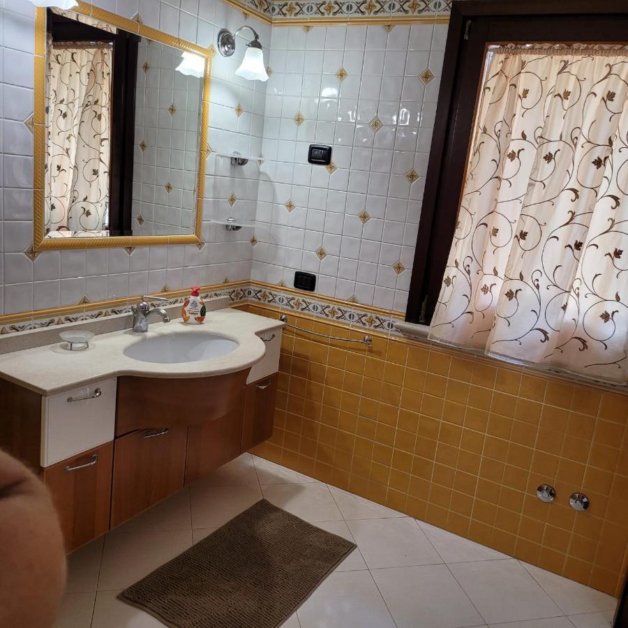 Chez Barnie Favoloso Appartamento Privato In Villa A 800Mt Ingresso Fiera רימיני מראה חיצוני תמונה