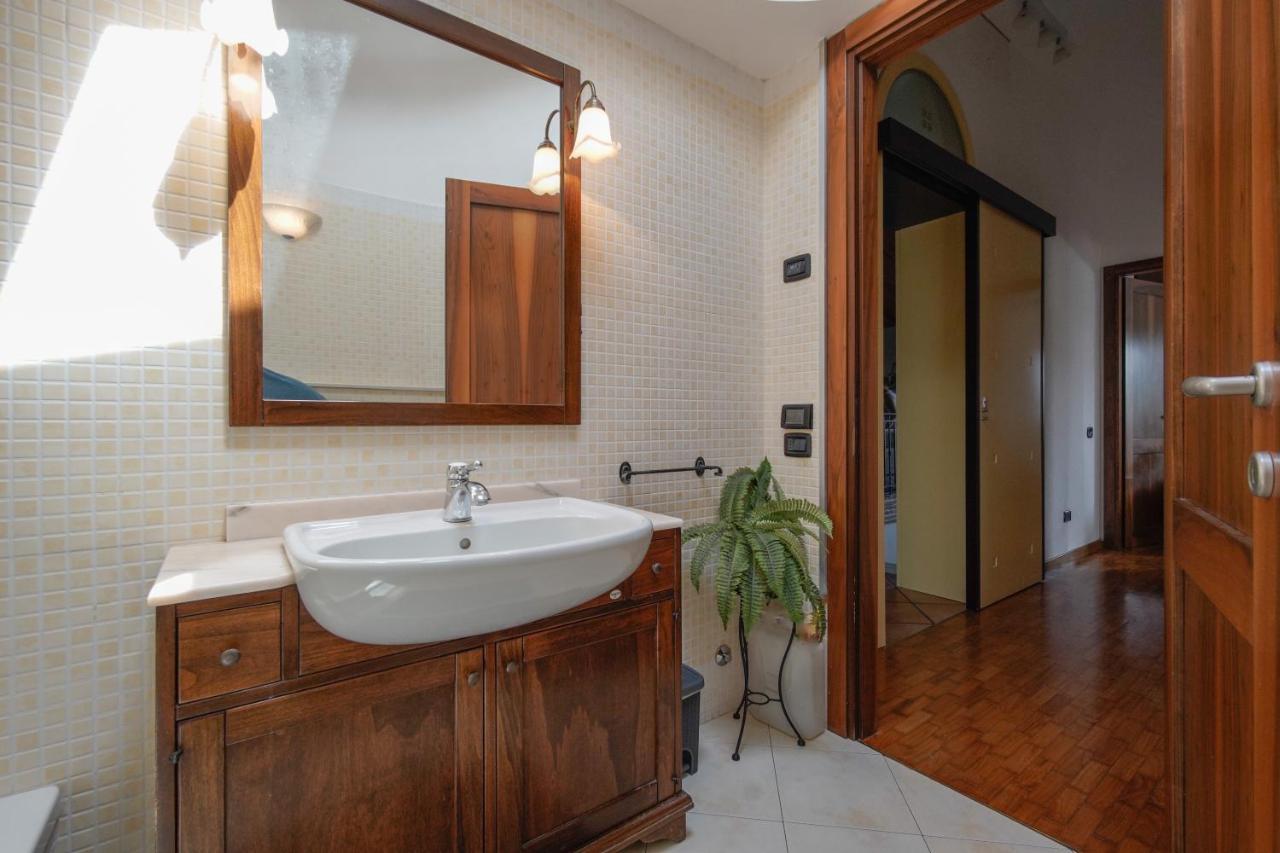 Chez Barnie Favoloso Appartamento Privato In Villa A 800Mt Ingresso Fiera רימיני מראה חיצוני תמונה
